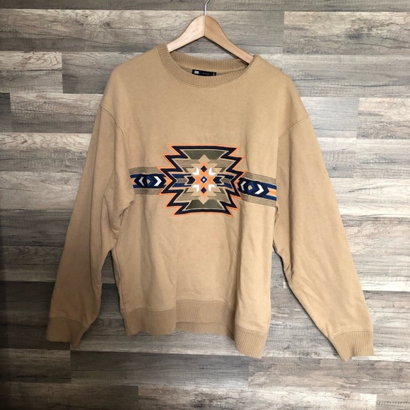 Men's Southwestern Aztec Sweatershirt with Geometric Design XS - Picture 2 of 9